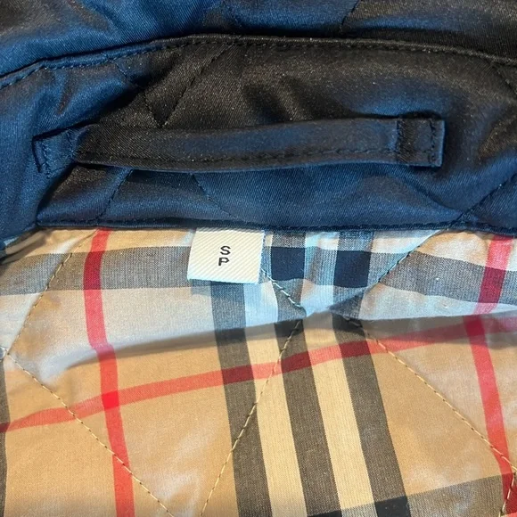 Burberry Fernleigh Women’s JacketSize Small